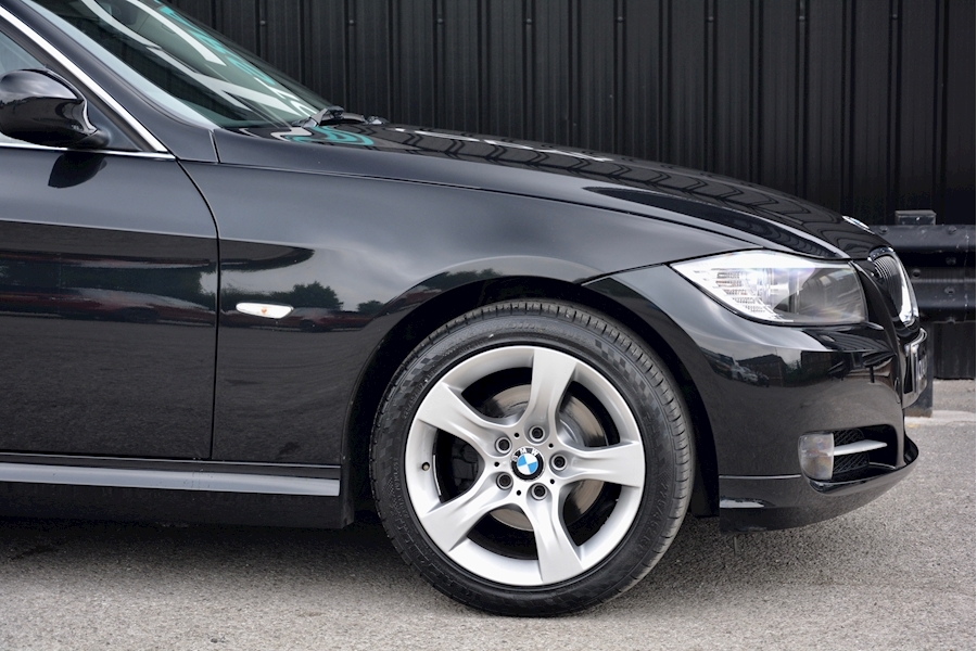 BMW 318i Exclusive Edition Full Service History Image 19