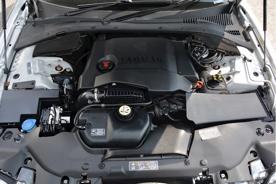 Jaguar/Daimler S-Type Just 63k Miles + Full Service History Image 31