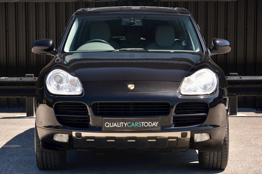 Porsche Cayenne 3.2 V6 Cayenne 3.2 V6 Image 3