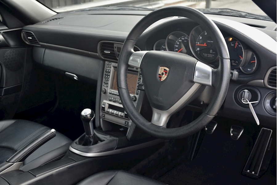 Porsche 911 911 Carrera 2 3.6 2dr Coupe Manual Petrol Image 25