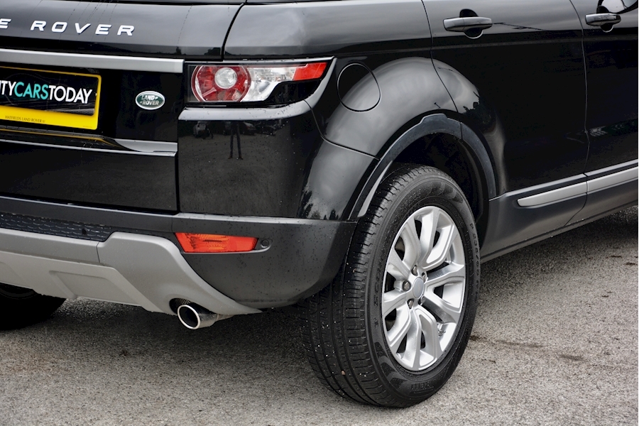 Land Rover Range Rover Evoque 2.2 Sd4 Pure Tech 9 Speed Automatic + 1 Lady Owner + Full LR History Image 11