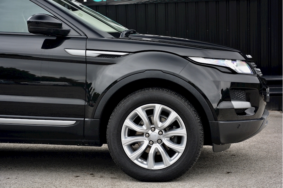 Land Rover Range Rover Evoque 2.2 Sd4 Pure Tech 9 Speed Automatic + 1 Lady Owner + Full LR History Image 13