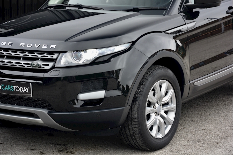 Land Rover Range Rover Evoque 2.2 Sd4 Pure Tech 9 Speed Automatic + 1 Lady Owner + Full LR History Image 16