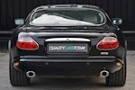 Jaguar/Daimler Xk8 4.2 V8 Coupe - Thumb 4