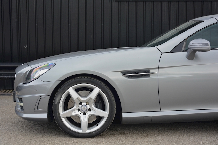 Mercedes Slk Slk Slk350 Blueefficiency Amg Sport Convertible 3.5 Automatic Petrol Image 14