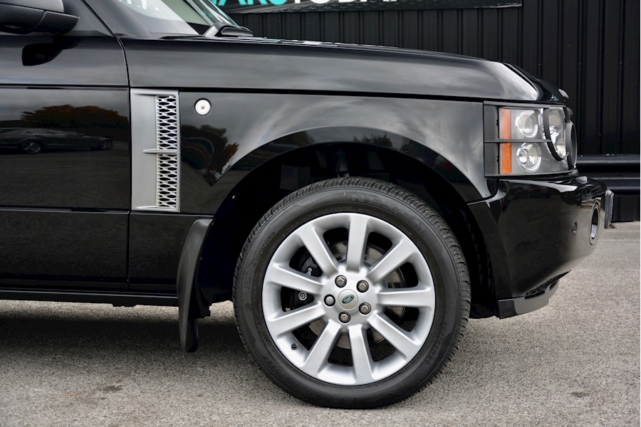 Land Rover Range Rover Range Rover V8 Supercharged 4.2 5dr Estate Automatic Petrol Image 13