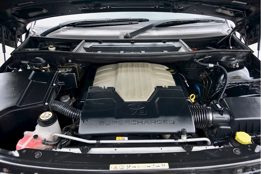 Land Rover Range Rover Range Rover V8 Supercharged 4.2 5dr Estate Automatic Petrol Image 41