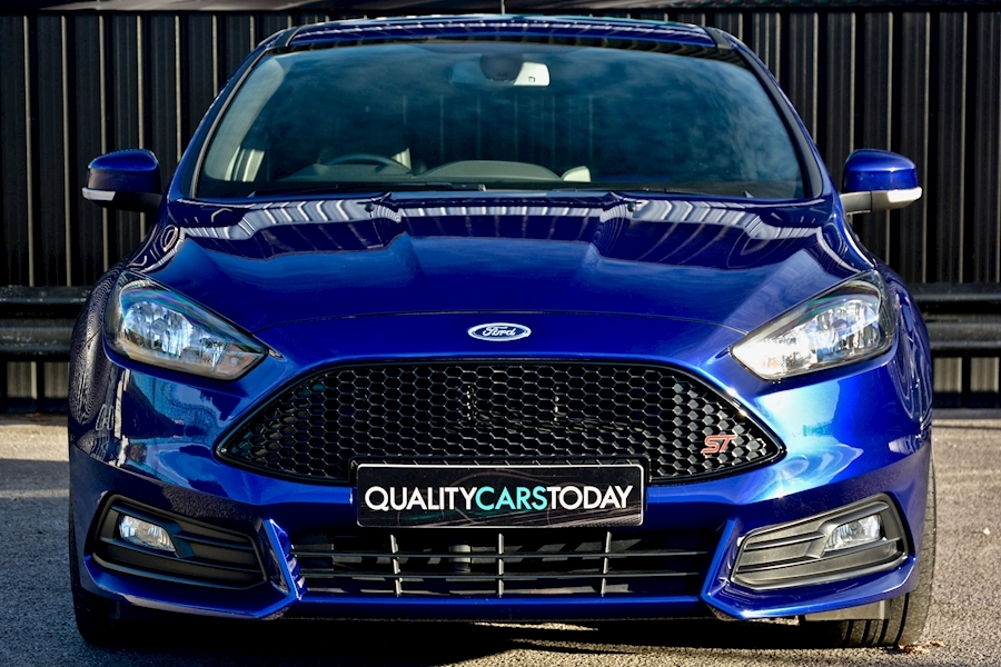 Ford Focus ST-2 2.0 TDCI Image 3