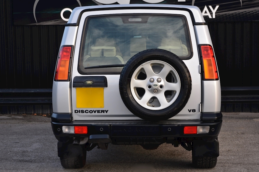 Land Rover Discovery Discovery Discovery V8i Es Auto 4.0 5dr Estate Automatic Petrol Image 4