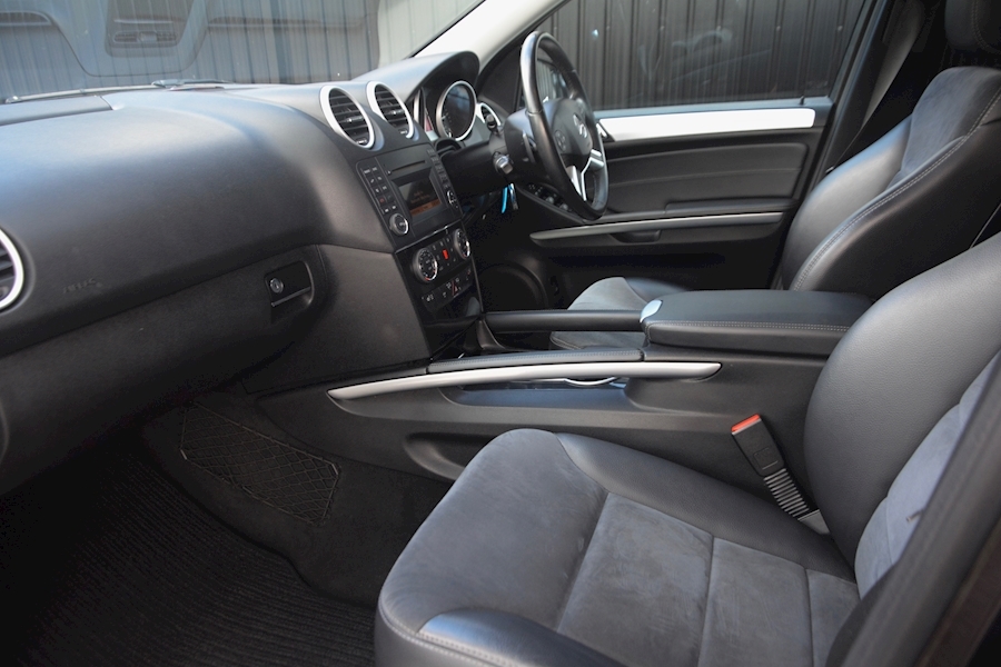 Mercedes ML 350 CDI Sport *21 inch AMG Wheels + Heated Seats* Image 2