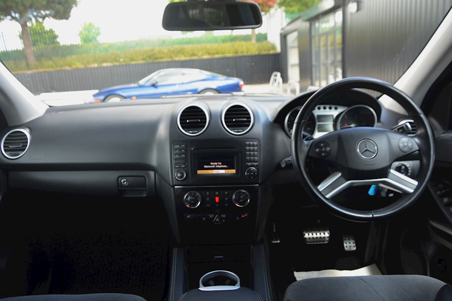 Mercedes ML 350 CDI Sport *21 inch AMG Wheels + Heated Seats* Image 23