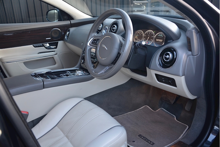 Jaguar Xj Xj D V6 Portfolio 3.0 4dr Saloon Automatic Diesel Image 3