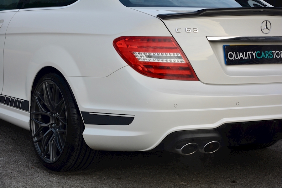Mercedes-Benz C Class C63 6.2 V8 AMG Coupe Automatic Image 20