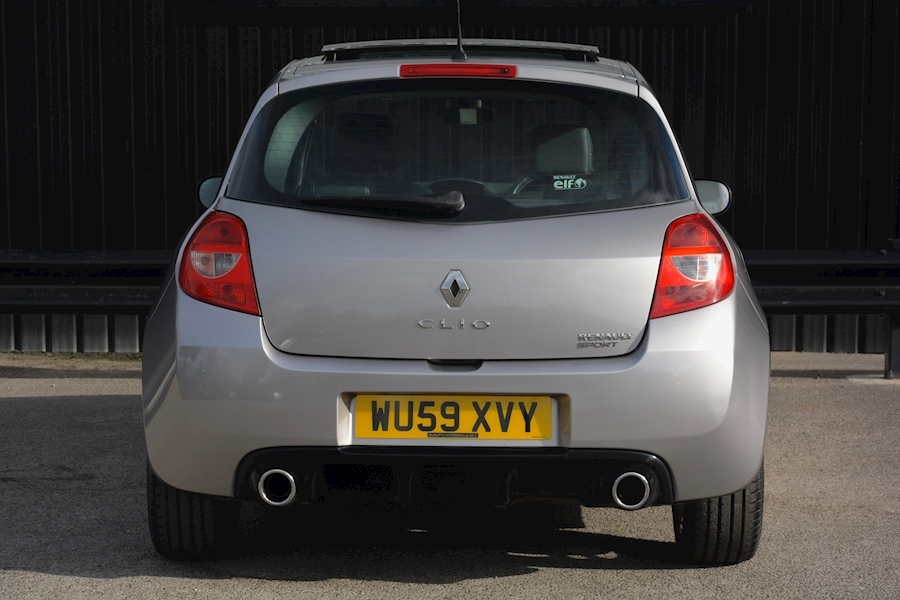 Renault Clio Clio Renaultsport Hatchback 2.0 Manual Petrol Image 20