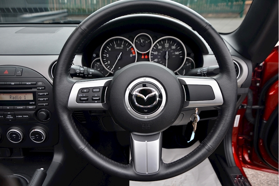 Mazda Mx-5 2.0 Roadster SE Hardtop + Just 9k Miles from New Image 22