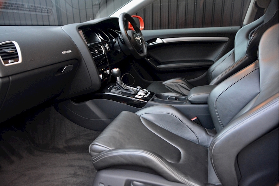 Audi A5 A5 Rs5 Fsi Quattro 4.2 2dr Coupe Automatic Petrol Image 2