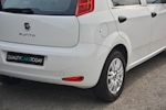 Fiat Punto Punto Pop Plus 1.2 5dr Hatchback Manual Petrol - Thumb 7