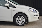 Fiat Punto Punto Pop Plus 1.2 5dr Hatchback Manual Petrol - Thumb 9