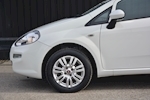 Fiat Punto Punto Pop Plus 1.2 5dr Hatchback Manual Petrol - Thumb 12