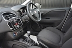 Fiat Punto Punto Pop Plus 1.2 5dr Hatchback Manual Petrol - Thumb 18