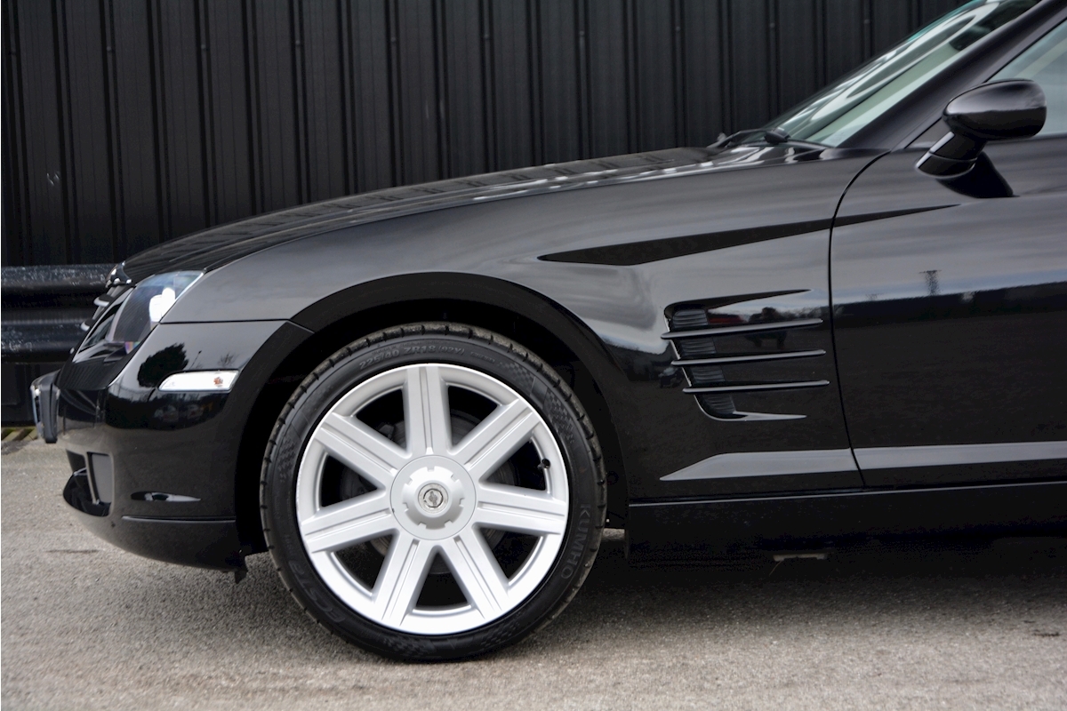 Chrysler Crossfire 3.2 V6 Manual Just 15k Miles from New + Exceptional -  Large 17
