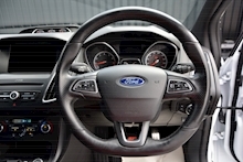 Ford Focus ST ST-2 2.0 Manual - Thumb 18