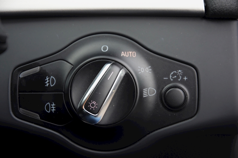Audi A4 Allroad TDI Quattro *Full Audi Main Dealer History + Navigation + Heated Seats* Image 36