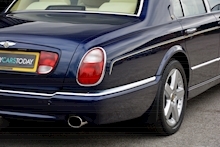 Bentley Arnage 4.4 V8 Arnage 4.4 V8 V8 4.4 4dr Saloon Automatic Petrol - Thumb 7