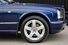 Bentley Arnage 4.4 V8 Arnage 4.4 V8 V8 4.4 4dr Saloon Automatic Petrol - Thumb 9