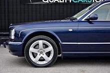 Bentley Arnage 4.4 V8 Arnage 4.4 V8 V8 4.4 4dr Saloon Automatic Petrol - Thumb 12