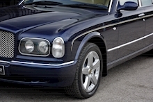Bentley Arnage 4.4 V8 Arnage 4.4 V8 V8 4.4 4dr Saloon Automatic Petrol - Thumb 11
