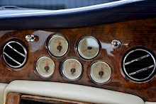 Bentley Arnage 4.4 V8 Arnage 4.4 V8 V8 4.4 4dr Saloon Automatic Petrol - Thumb 41