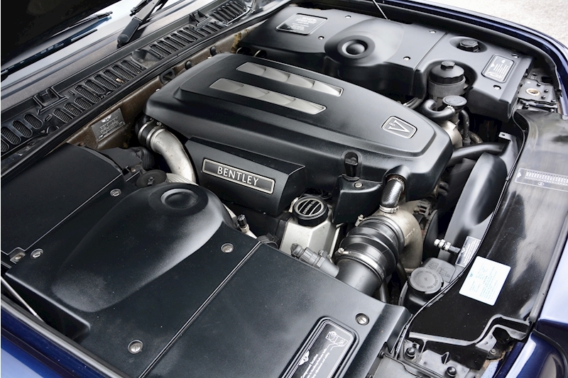 Bentley Arnage 4.4 V8 Arnage 4.4 V8 V8 4.4 4dr Saloon Automatic Petrol Image 48