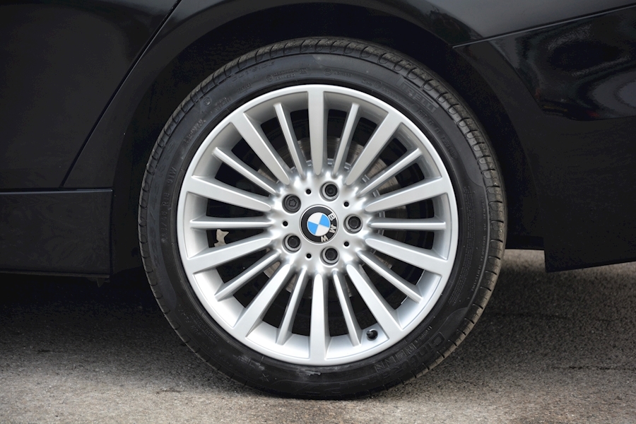 BMW 3 Series 3 Series 320I Xdrive Luxury Touring Estate 2.0 Manual Petrol Image 29
