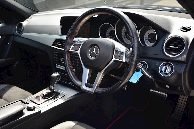 Mercedes-Benz C Class C Class C350 Cdi Blueefficiency Amg Sport Plus 3.0 4dr Saloon Automatic Diesel Image 19