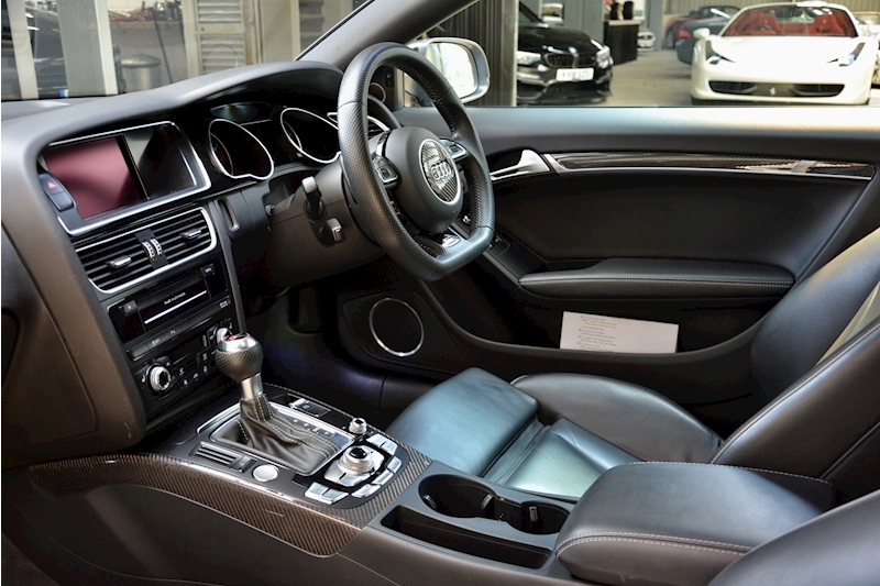 Audi A5 A5 Rs5 Fsi Quattro 4.2 2dr Coupe Automatic Petrol Image 10