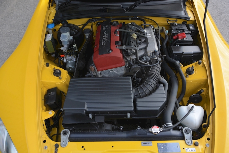 Honda S2000 GT Hardtop S2000 GT Hardtop *Rare Indy Yellow* Image 35