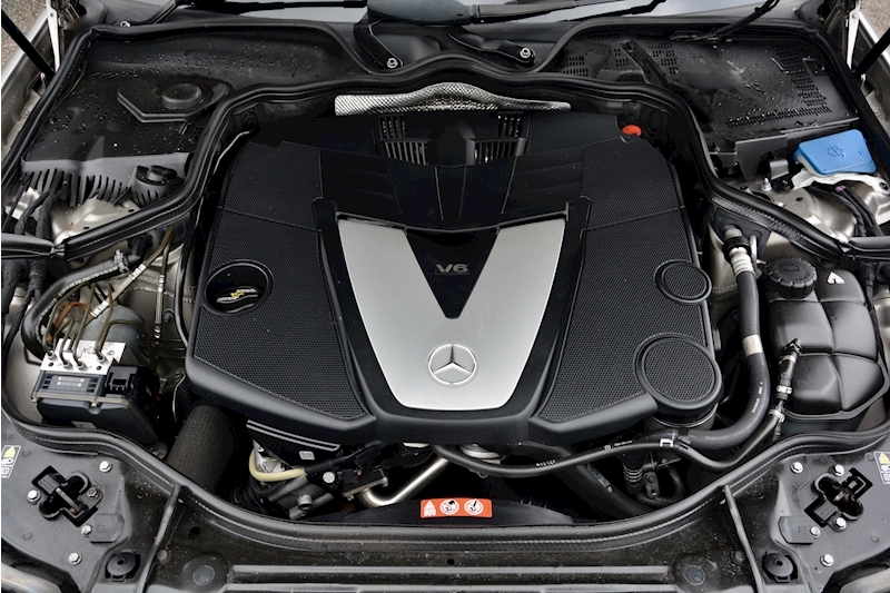 Mercedes E320 CDI Avantgarde Massive Rare Spec + Designo + 1 Former Keeper + Just Serviced by MB Image 26