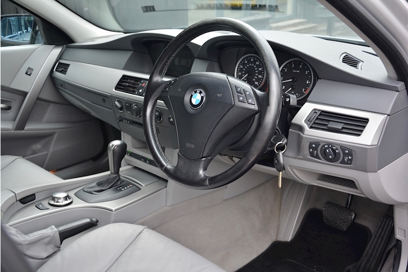 BMW 5 Series 5 Series 530I Se 3.0 4dr Saloon Automatic Petrol Image 19