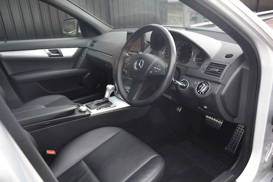 Mercedes C200 CDI Elegance Auto *Full Leather + Navigation* Image 5