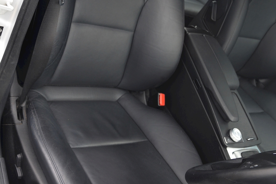 Mercedes C200 CDI Elegance Auto *Full Leather + Navigation* Image 22