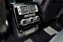 Land Rover Range Rover Range Rover Sdv8 Vogue 4.4 5dr Estate Automatic Diesel - Thumb 30