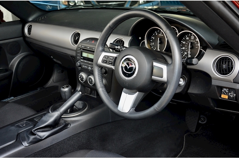 Mazda Mx-5 1.8 Roadster SE ***Just 6,100 Miles from New + Full Mazda Dealer History Image 27