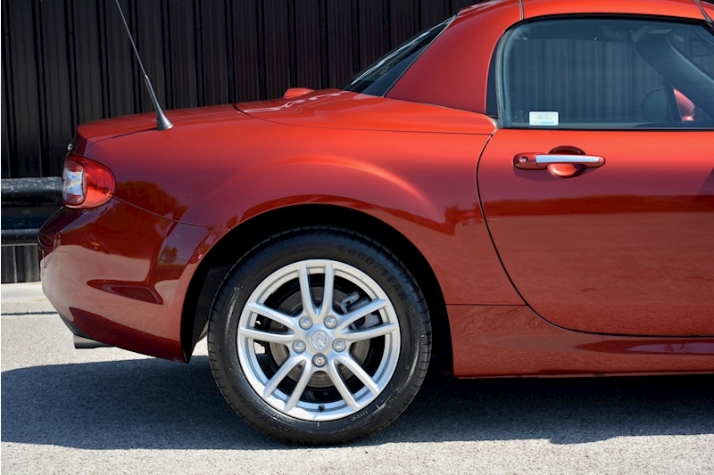 Mazda Mx-5 1.8 Roadster SE ***Just 6,100 Miles from New + Full Mazda Dealer History Image 19