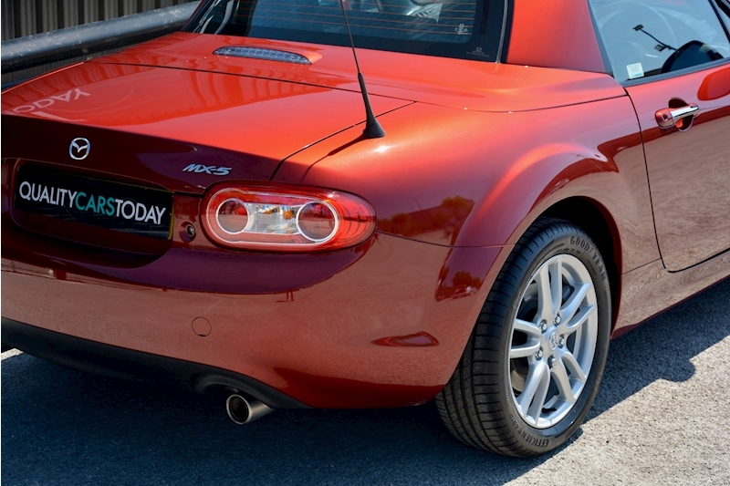 Mazda Mx-5 1.8 Roadster SE ***Just 6,100 Miles from New + Full Mazda Dealer History Image 18