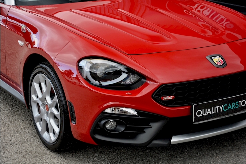 Abarth 124 Spider Manual Just 820 miles + Full Spec + BOSE + NAV + Visibility Pack Image 17
