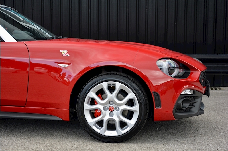 Abarth 124 Spider Manual Just 820 miles + Full Spec + BOSE + NAV + Visibility Pack Image 16