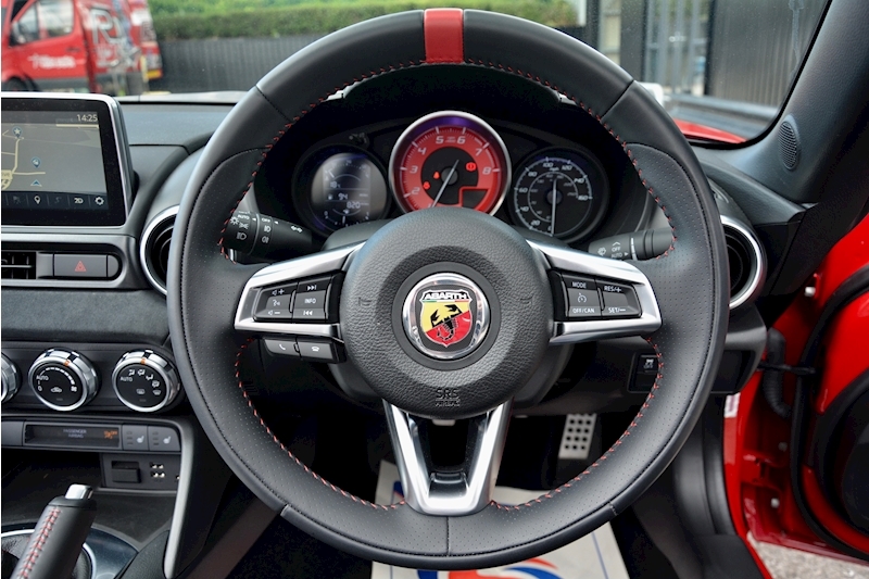 Abarth 124 Spider Manual Just 820 miles + Full Spec + BOSE + NAV + Visibility Pack Image 31
