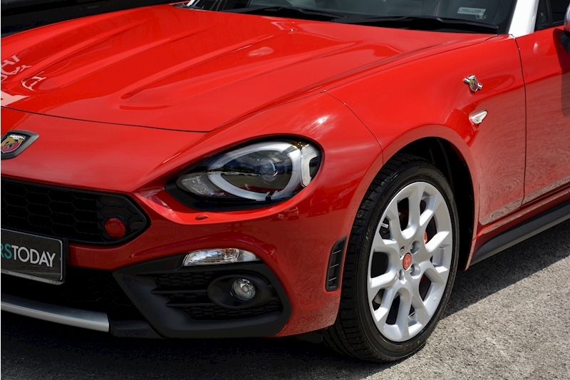 Abarth 124 Spider Manual Just 820 miles + Full Spec + BOSE + NAV + Visibility Pack Image 18