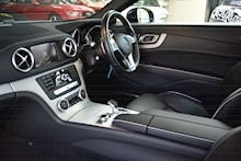 Mercedes-Benz Sl Sl Sl400 Amg Sport 3.0 2dr Convertible Automatic Petrol - Thumb 33